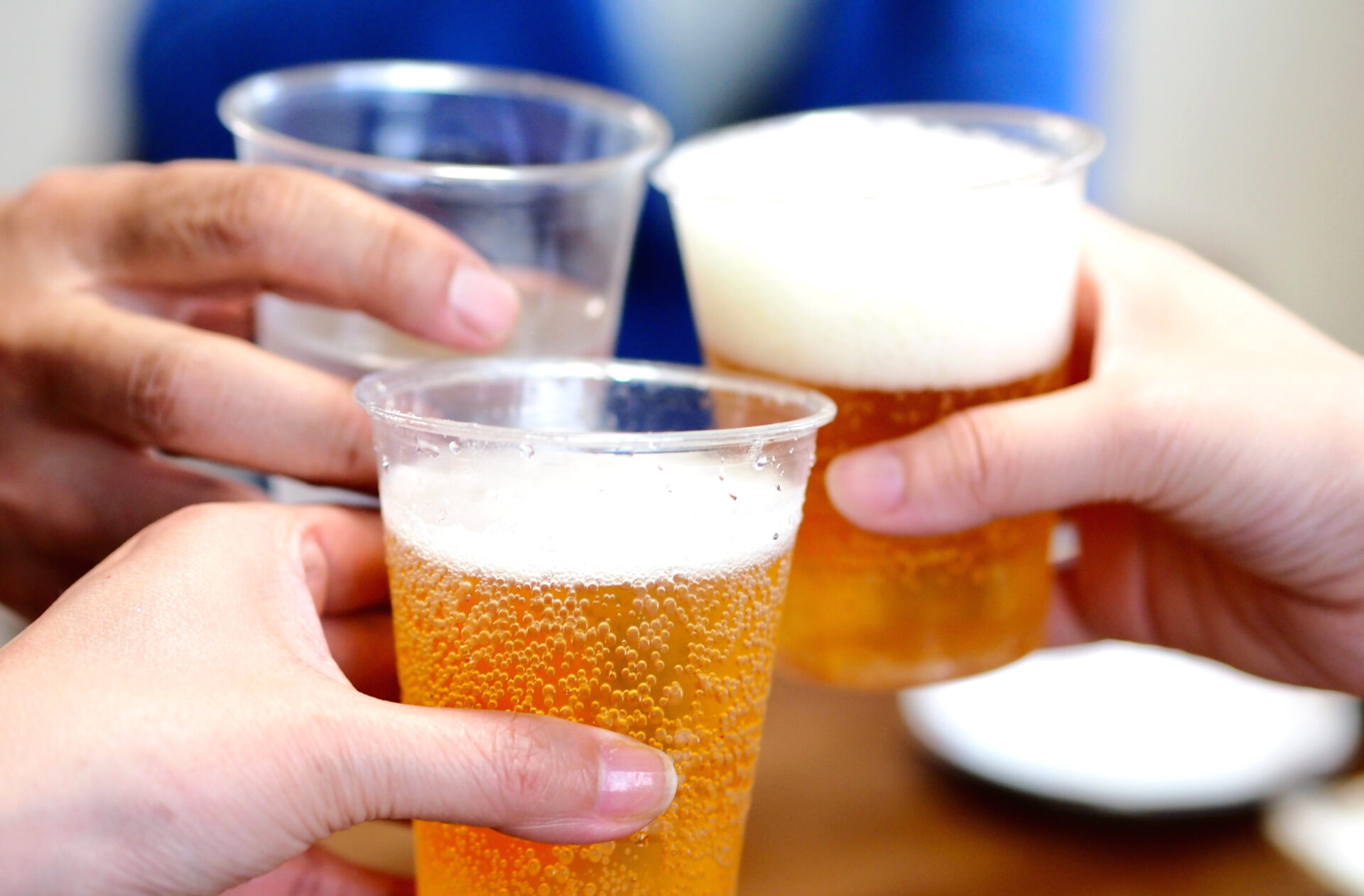 貸会議室で叶える！オフィス近くで気軽に楽しむ忘年会・新年会